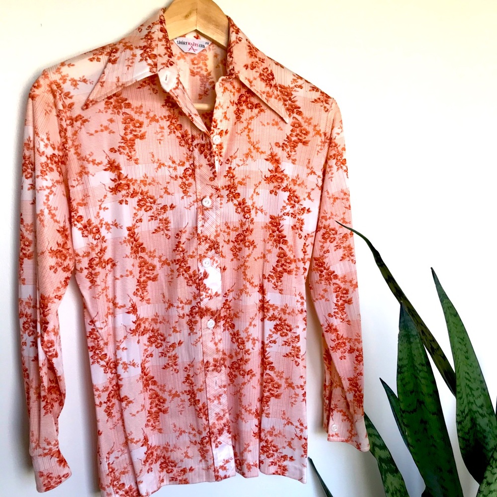 Vintage 1970s floral print button down - Picture 2 of 4